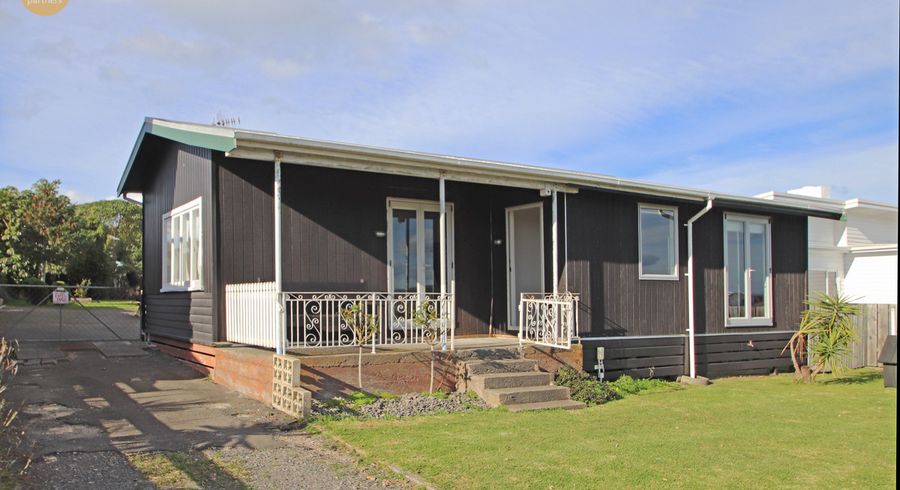  at 12 Pukeko Place, Westshore, Napier
