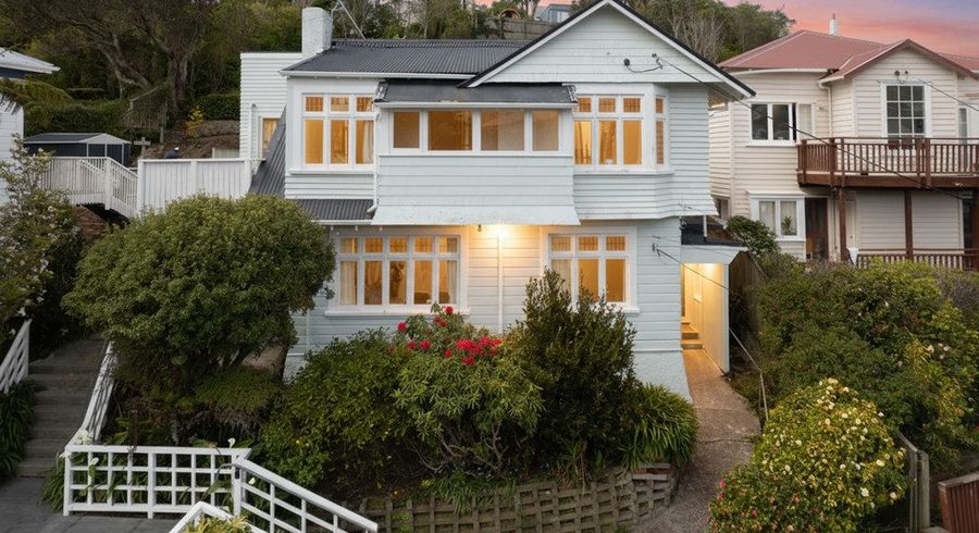  at 142 Kelburn Parade, Kelburn, Wellington, Wellington