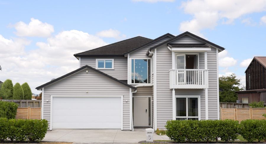  at 61 Bayvista Drive, Karaka, Papakura
