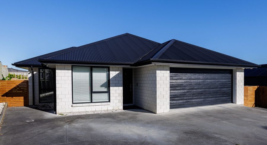  at 16 Northbrook Glen, Flagstaff, Hamilton, Waikato