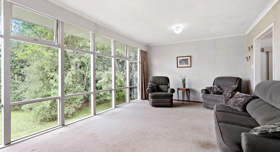  at 28 Parry Road, Mount Wellington, Auckland City, Auckland