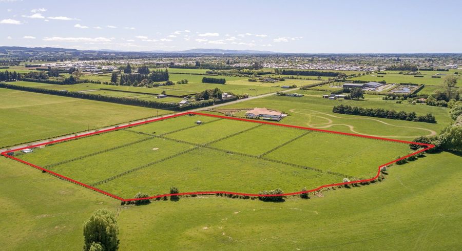  at 289 Johns Road, Fernside, Rangiora