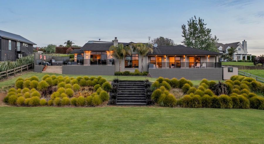  at 14 Regis Lane, Flat Bush, Manukau City, Auckland