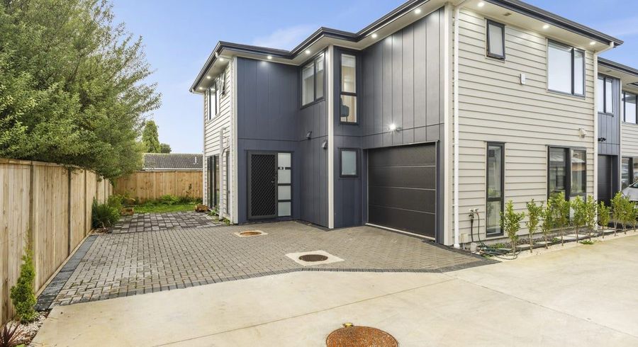 at 43F Beach Road, Pahurehure, Papakura, Auckland