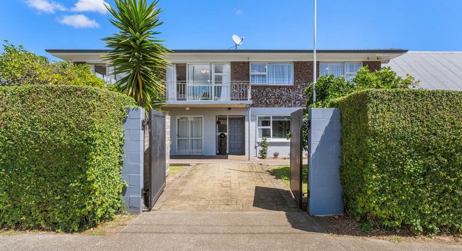  at 1 Tamatea Avenue, Point England, Auckland City, Auckland