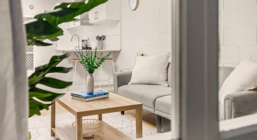  at 2/134 Edmonton Road, Te Atatu South, Waitakere City, Auckland