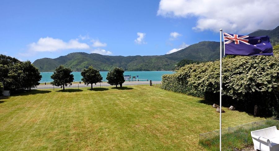  at 20 Esplanade, Okiwi Bay, French Pass