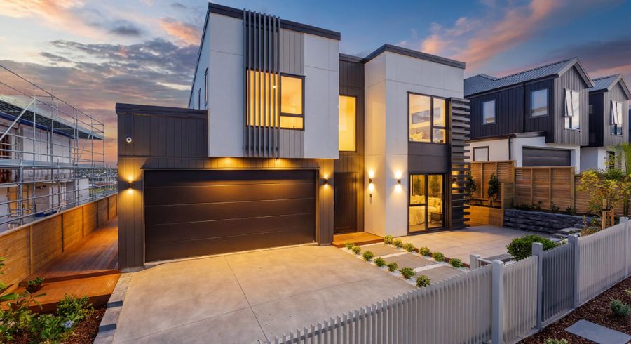  at 160 Te Oneroa Way, Long Bay, North Shore City, Auckland