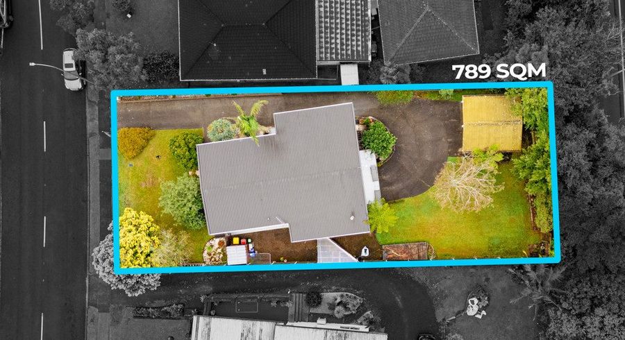  at 80 Lawrence Crescent, Hillpark, Auckland