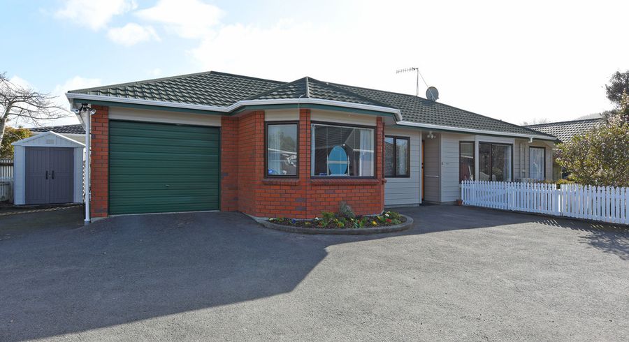  at 4/70C Gibbons Street, Ebdentown, Upper Hutt