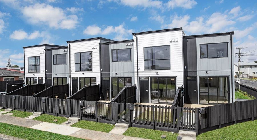  at 1E & 1F Hokianga Street, Mangere East, Manukau City, Auckland