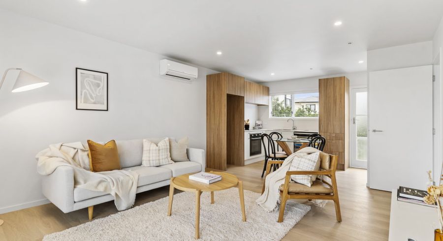  at 1/13 Elm Street, Avondale, Auckland