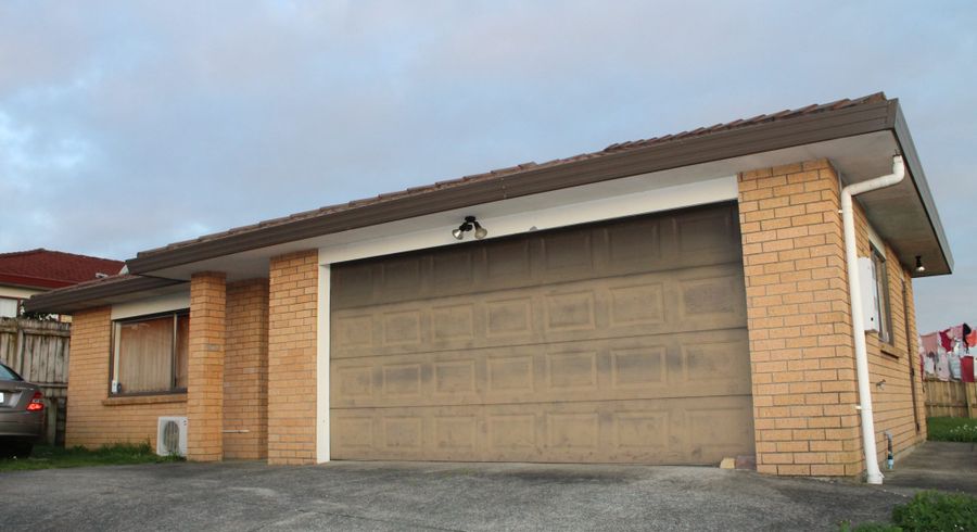  at 38 Glenveagh Park Drive, Weymouth, Manukau City, Auckland