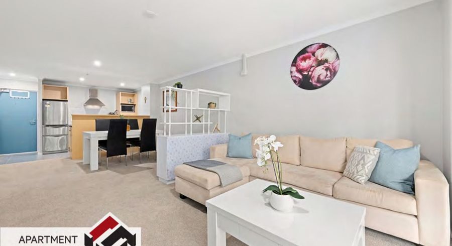  at 2L/20 Charlotte Street, Eden Terrace, Auckland City, Auckland