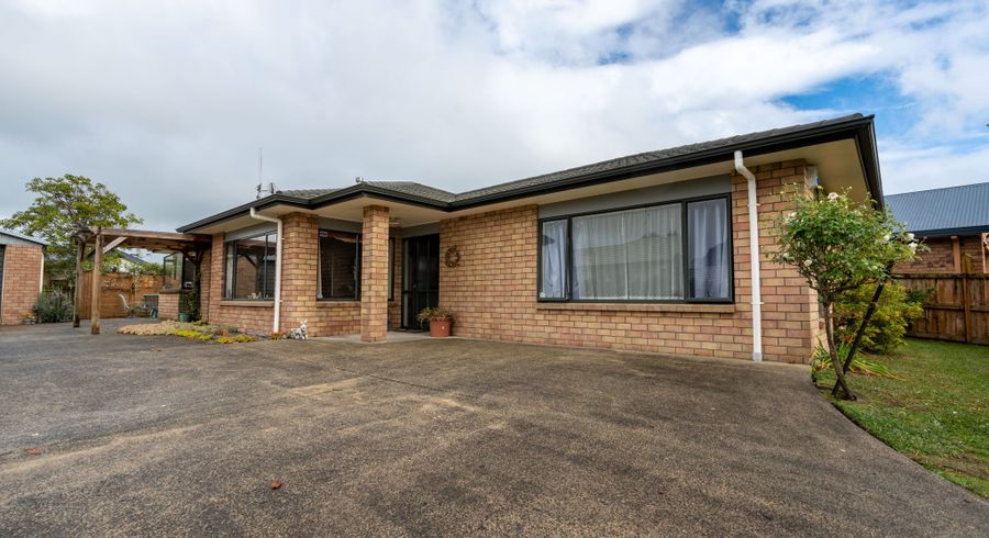  at 25 Catalina Drive, Melville, Hamilton, Waikato