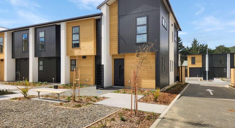  at 14 Te Ara O Ralph Olsen, Wainuiomata, Lower Hutt, Wellington