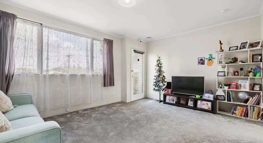  at 2/1A Becroft Drive, Forrest Hill, North Shore City, Auckland