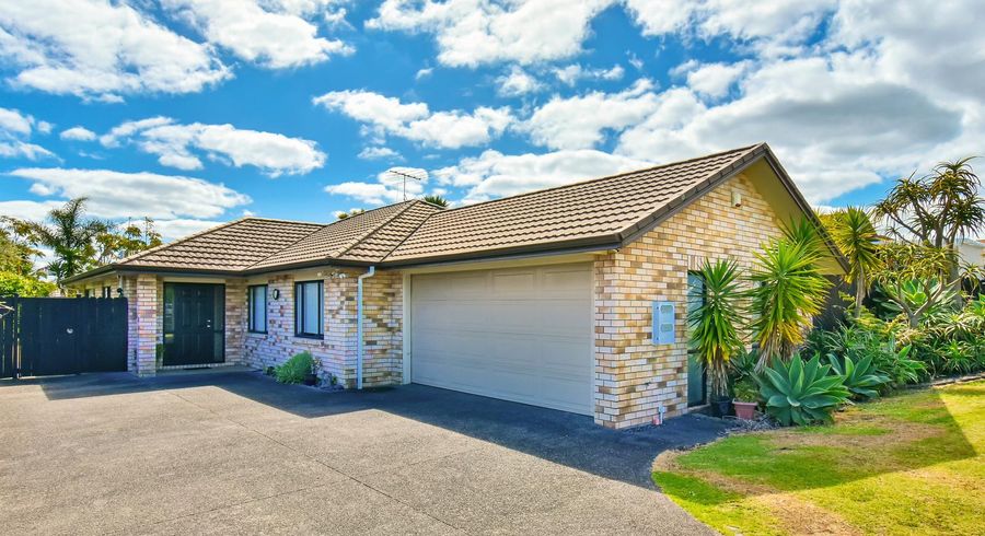  at 34 Thomas Road, Flat Bush, Auckland