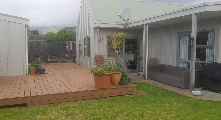  at 21 Rutherford Drive, Waikanae Beach, Kapiti Coast, Wellington