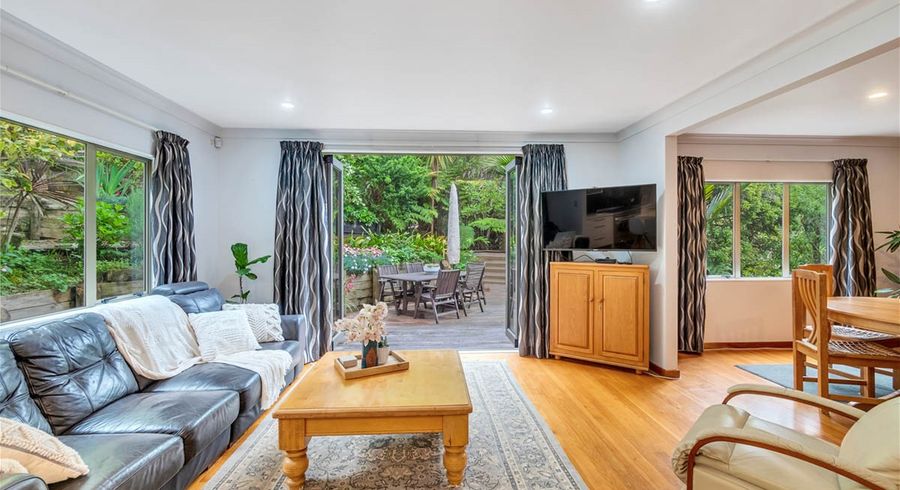  at 40 Helen Ryburn Place, Torbay, Auckland