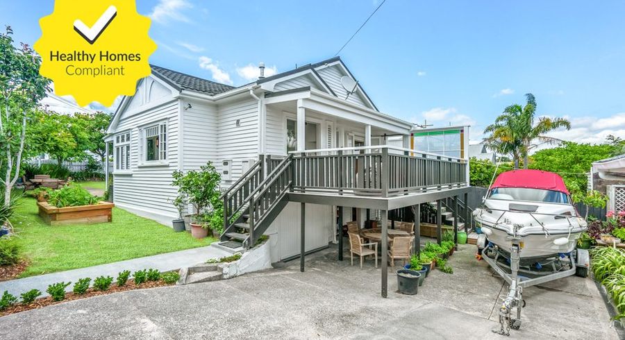  at 23 Lemington Road, Westmere, Auckland
