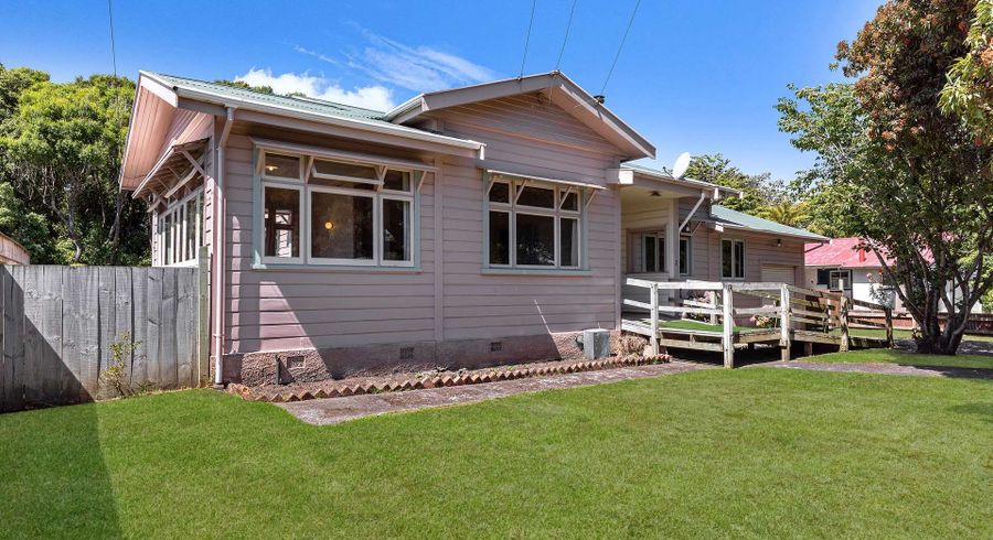  at 2 Caius Avenue, Gonville, Whanganui
