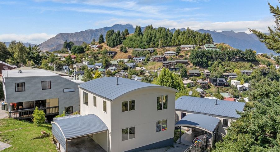  at 32A Dart Place, Fernhill, Queenstown-Lakes, Otago