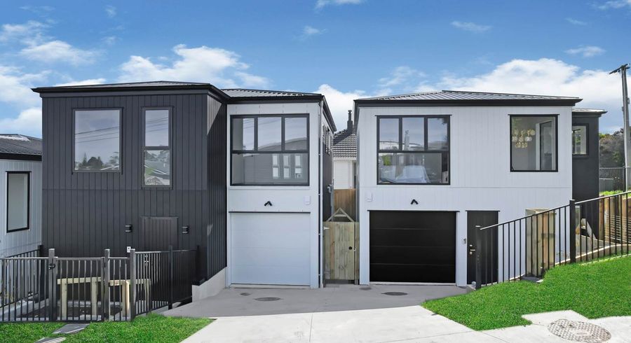  at 11B  Trinidad Road, Sunnynook, North Shore City, Auckland
