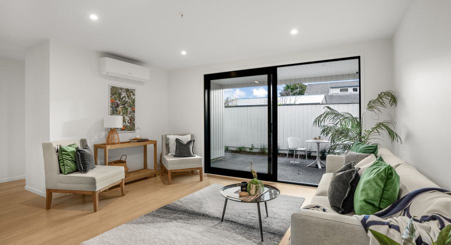  at 11/200 Knights Road, Lower Hutt, Lower Hutt, Wellington