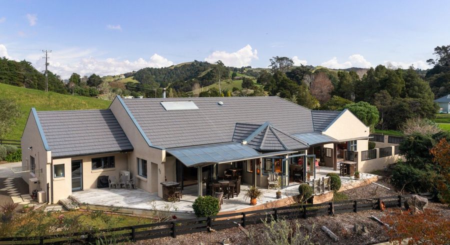  at 671 Weranui Road, Silverdale