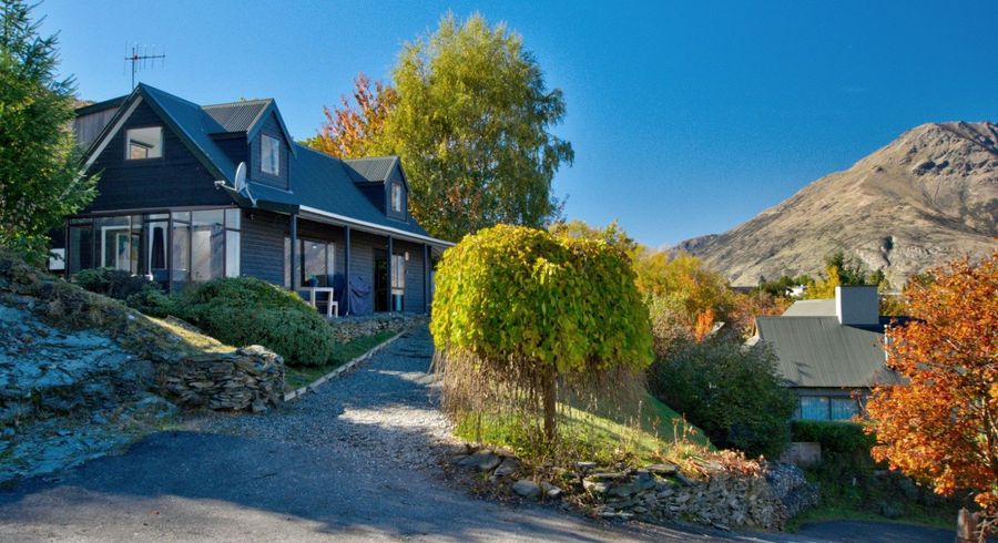  at 982 Frankton Road, Town Centre, Queenstown-Lakes, Otago