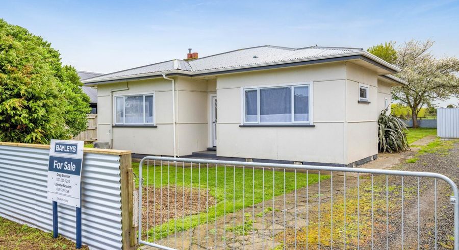  at 35 Mawhitiwhiti Road, Normanby, Hawera