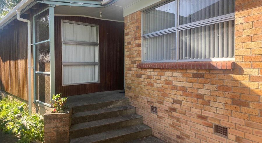  at 2 Pamir Road, Papatoetoe, Manukau City, Auckland