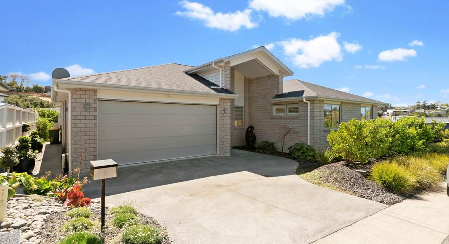  at 2 Pheasant Close, Stanmore Bay, Whangaparaoa