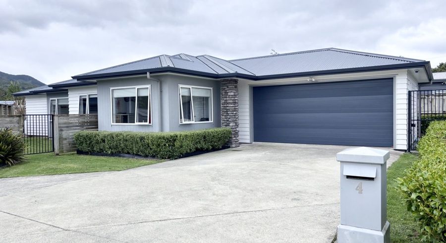  at 4 Rimutaka Street, Trentham, Upper Hutt, Wellington