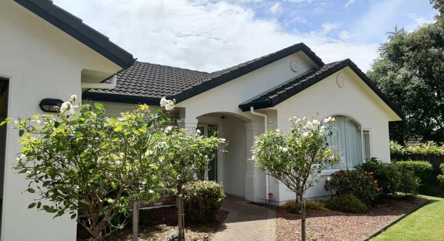  at 54 Te Wharau Drive, Greenhithe, North Shore City, Auckland