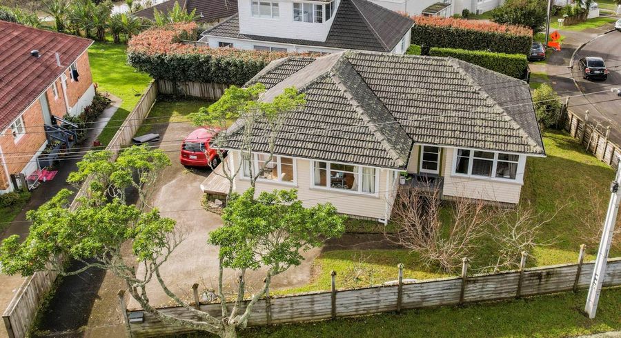  at 3 Hemington Street, Waterview, Auckland
