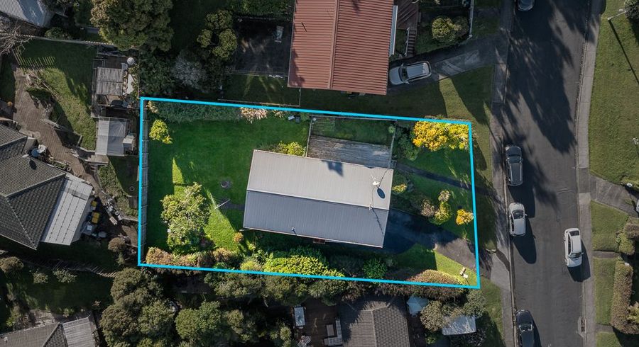  at 11 Barker Rise, Northcross, North Shore City, Auckland