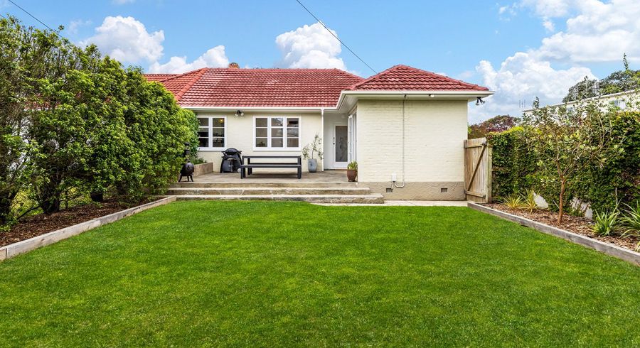  at 47 Riro Street, Point Chevalier, Auckland