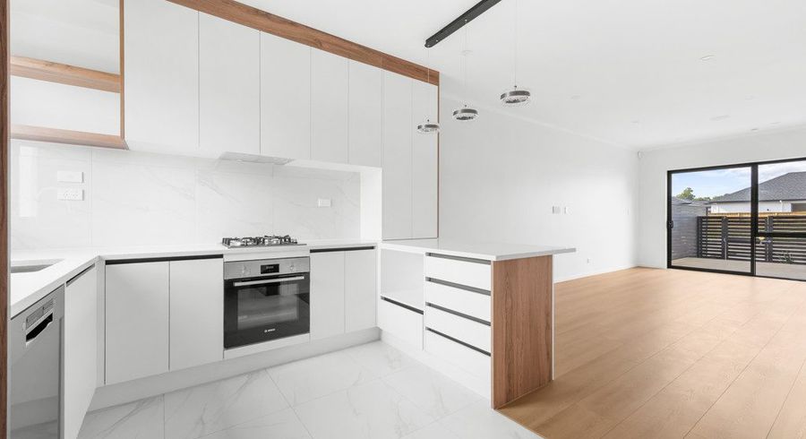  at 123 Otuwairoa Esplanade, Opaheke, Papakura, Auckland