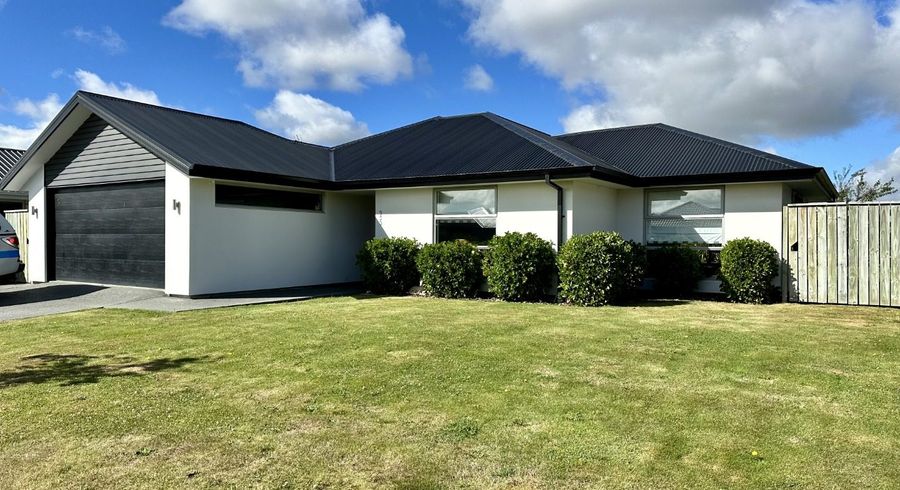  at 25 Whiteoak Grove, Tinwald, Ashburton