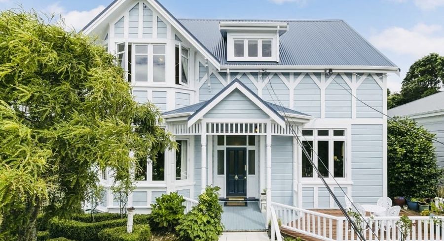  at 13 Paisley Tce, Karori, Wellington, Wellington