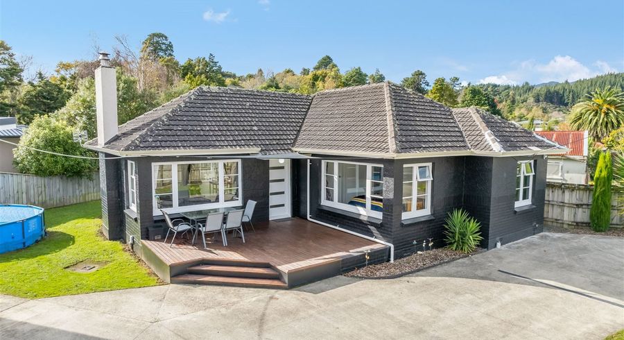  at 1 Moeraki Road, Maoribank, Upper Hutt