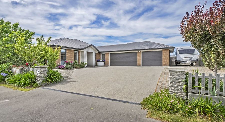  at 1 Lloyds Close, Rolleston, Rolleston