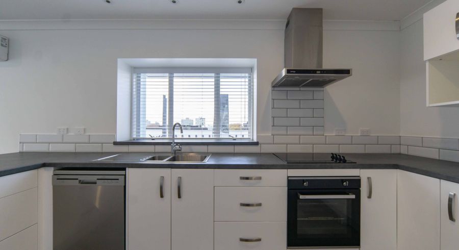  at 9/2 Ruakiwi Road, Hamilton Lake, Hamilton, Waikato
