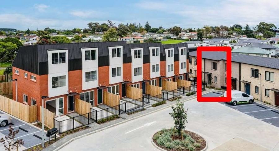  at 32 Timata Lane, Favona, Manukau City, Auckland