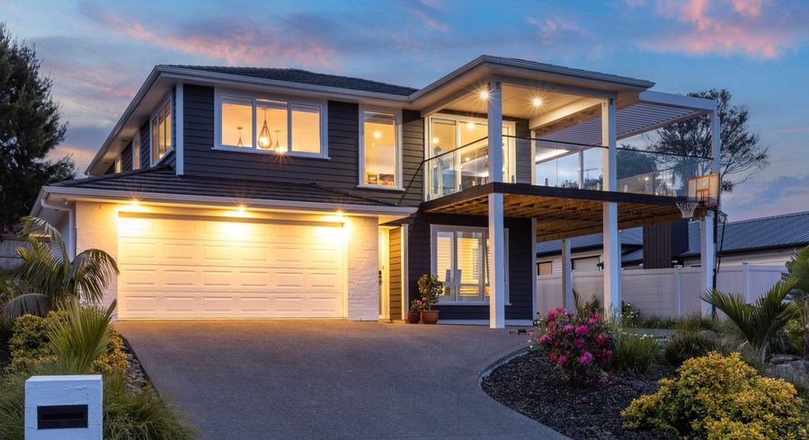  at 19 Odlin Lane, Red Beach, Rodney, Auckland