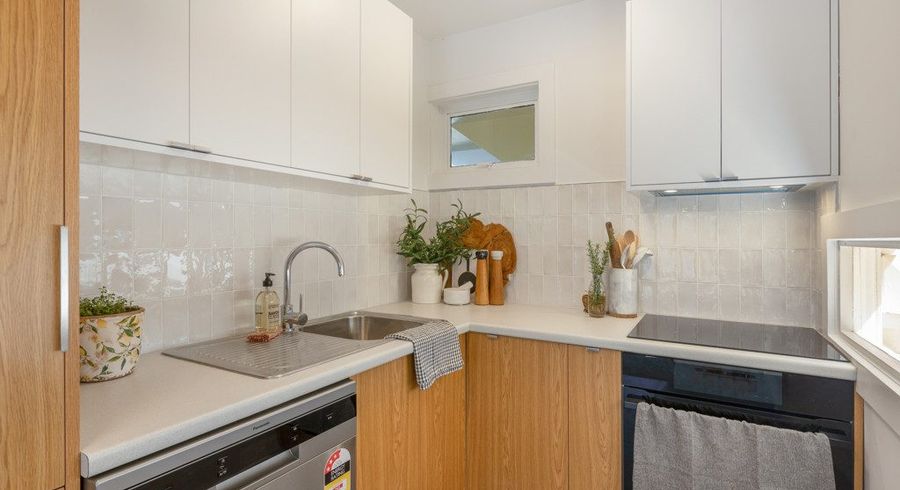  at 1/4 Claremont Grove, Mount Victoria, Wellington, Wellington