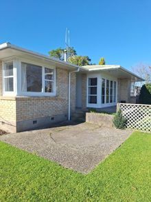  at 7a Bristol Ave - BROOKFIELD, Brookfield, Tauranga, Bay Of Plenty