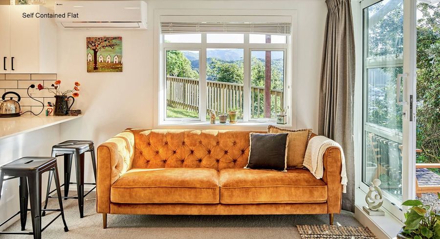  at 16 Hudson Street, Island Bay, Wellington